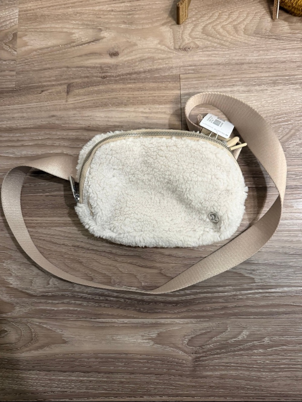 lululemon athletica Cream Sherpa Crossbody Belt Bag with Beige Strap